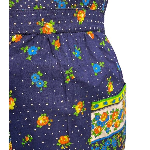 Vintage Full Length Apron with Pockets - Picture 8 of 11